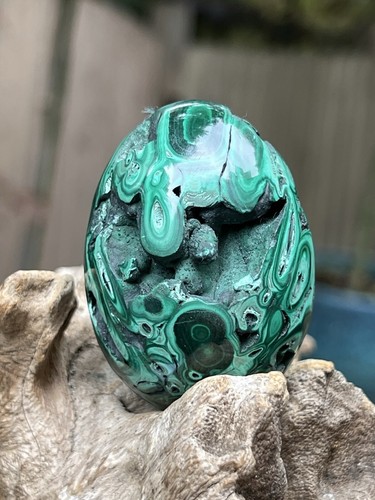Large malachite egg - large,