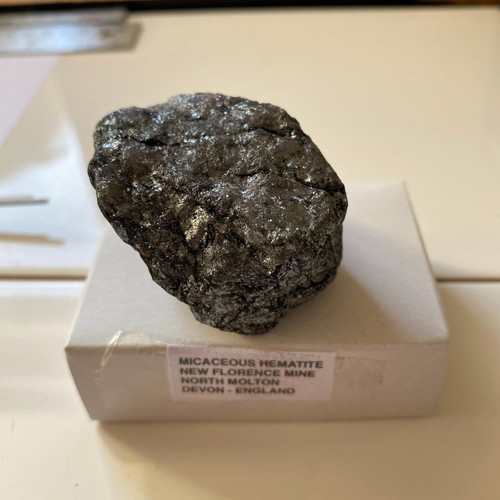 Micaceous hematite new - hematite,
