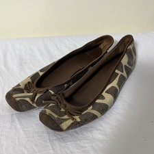 Shellys Ballet Flats Sz 37