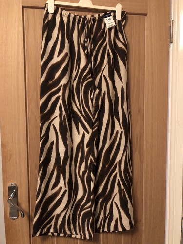 Ladies wide leg animal - leg,