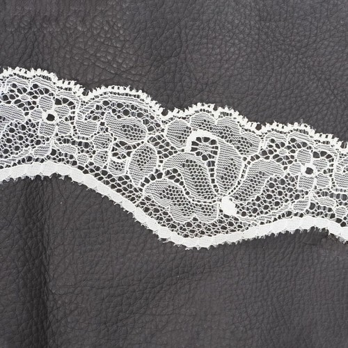 Cotton polyester lace trim - cotton,