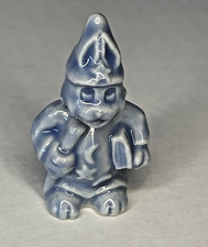 WADE WHIMSIES ARTHUR HARE BLUE WIZARD