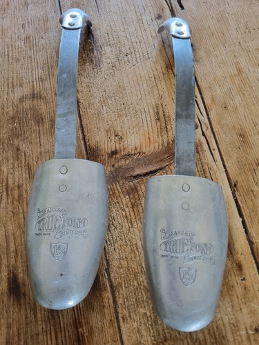 Sears shoe trees true - sears, co