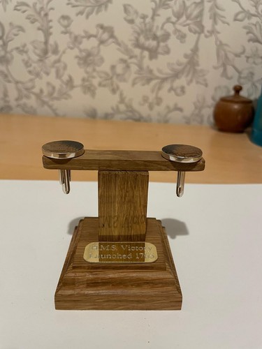 Hms victory oak - ,