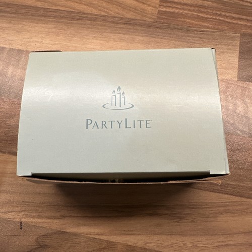 Partylite honeysuckle scented - partylite,