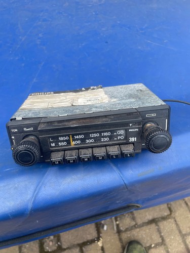 Philips 391 classic car radio - philips,