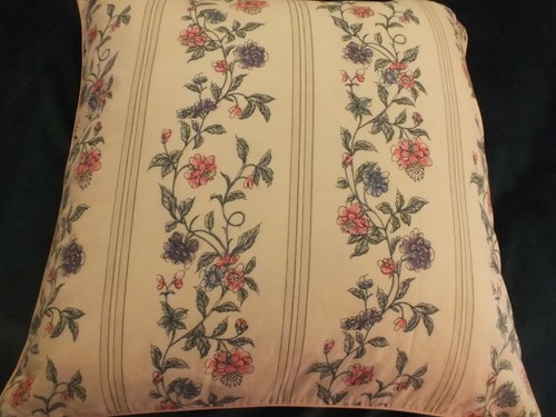 Vintage laura ashley - cushion,