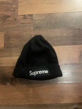 Supreme x New Era® box logo