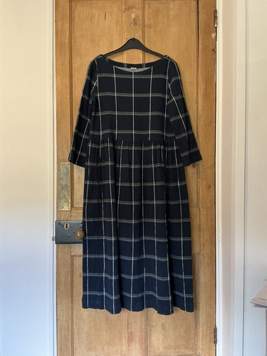 Toast dress beautiful - dress, ink