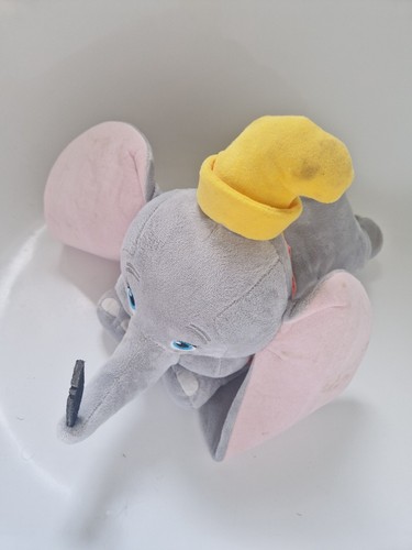 Disney store flying - store, dumbo