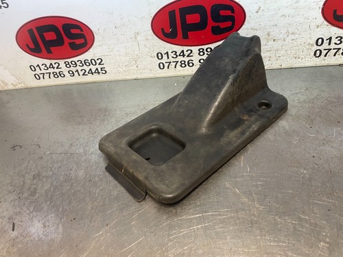 104 7014 plastic park brake - park,