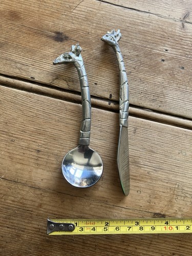 Silver colour metal olive - silver,