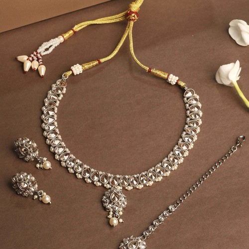 Brown kundan zeenat - kundan, choker