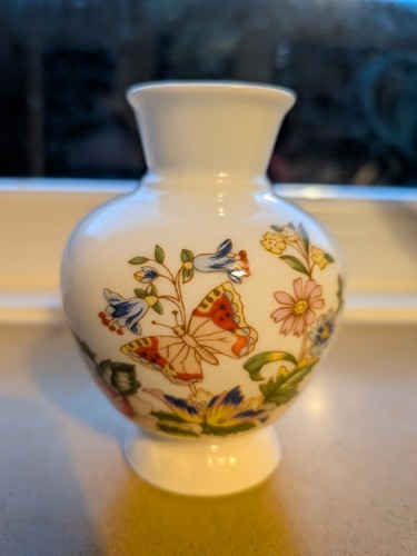 Small aynsley vase - aynsley,