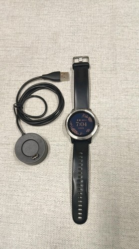 Garmin vivoactive gps - garmin,