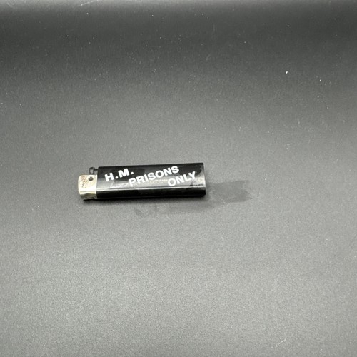 Prisons lighter black - h.m.,