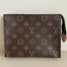 🔥 Authentic NEW Louis