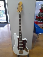 SQUIER BY FENDER VI 6 STRING