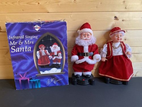 Singing santa mrs - &, claus