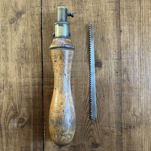 Vintage pad saw - key,
