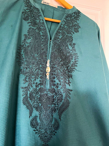 Khaadi green embroidered - green,