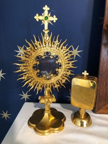 Catholic church reliquary - catholic,