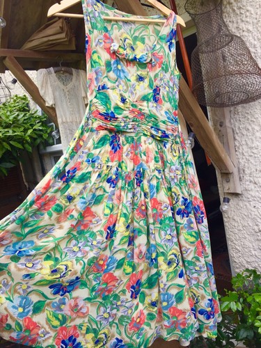 Circa 1940s floral - circa., rayon