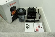 Vitamix E320 Blender 64oz / 2