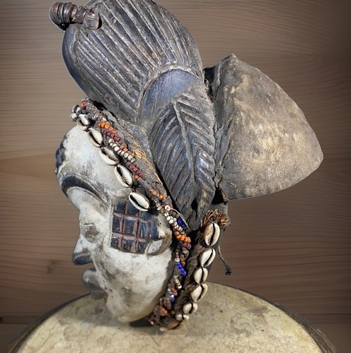 Authentic african art wood - african,
