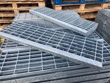 Steel mesh stair tread - steel, |