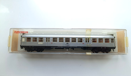 Fleischmann 5120 suburban - fleischmann,