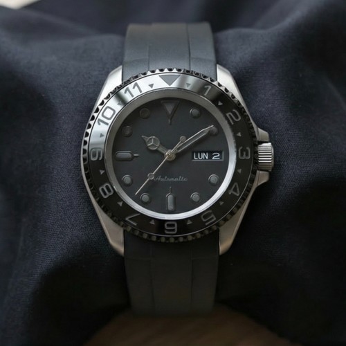 Custom 40mm black stealth - custom,