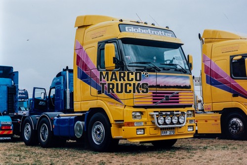 Truck photo volvo - truck,