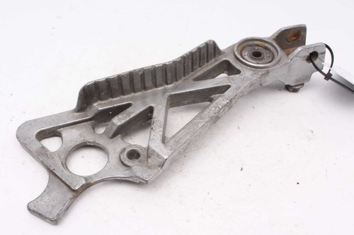 Footrest mounting plate right