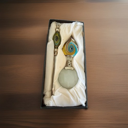 Vintage magnifying - vintage,