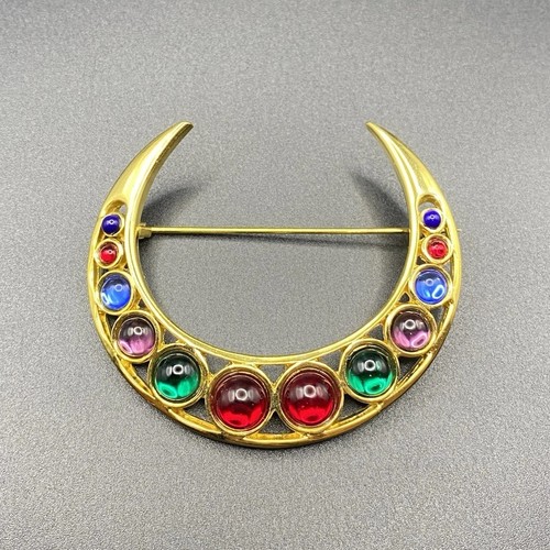 Sphinx signed crescent moon - sphinx,