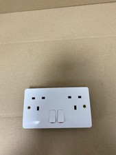 MK Logic Plus Double Socket