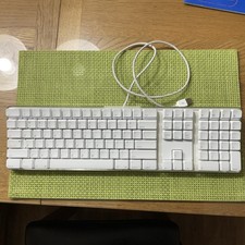 Apple Keyboard - Model No A1048 - USB - UK Numerical - White- 