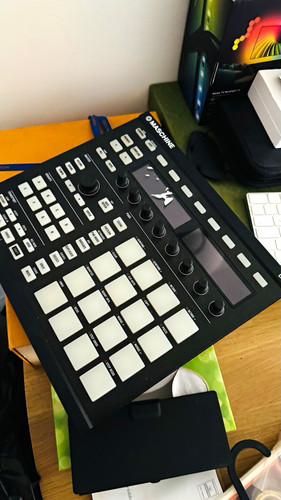 Native instruments maschine - native,