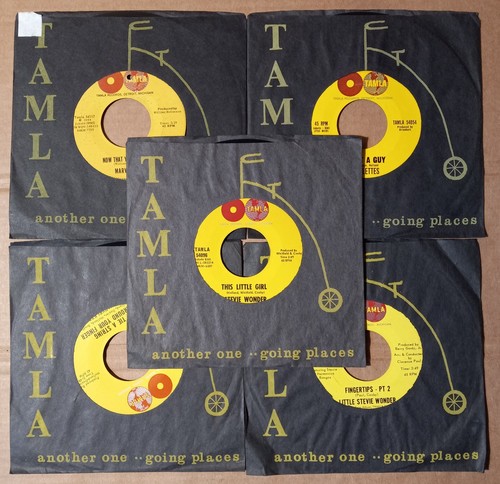 Vintage tamla 45s company - 45s, in