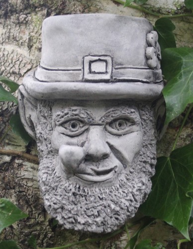 Leprechaun garden wall - wall, hanging