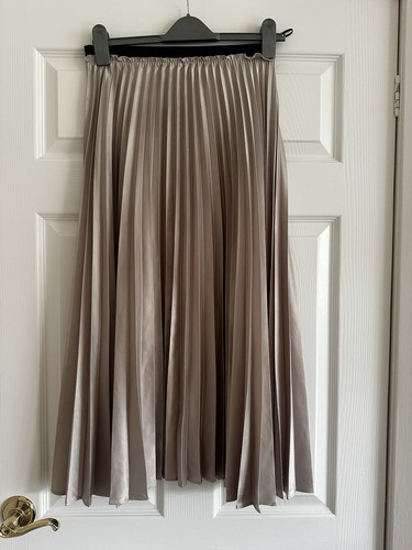 Zara ladies medium pale - medium,