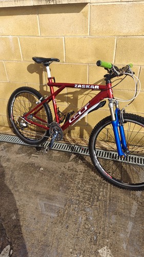 Zaskar mountain bike - gt,