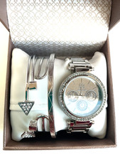 Daisy Fuentes 5 Piece Watch