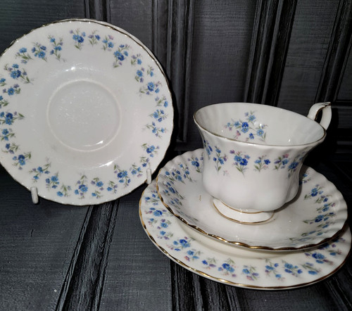 Royal albert memory lane - albert, bone