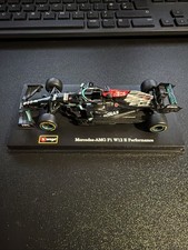 Bburago Lewis Hamilton 2021