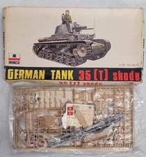 ESCI 1/72 German Tank PzKpfw 35 (t) Skoda 8025