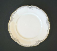 Beautiful Lorelei Loreley  Hutschenreuther Gold Trim Dinner Plate