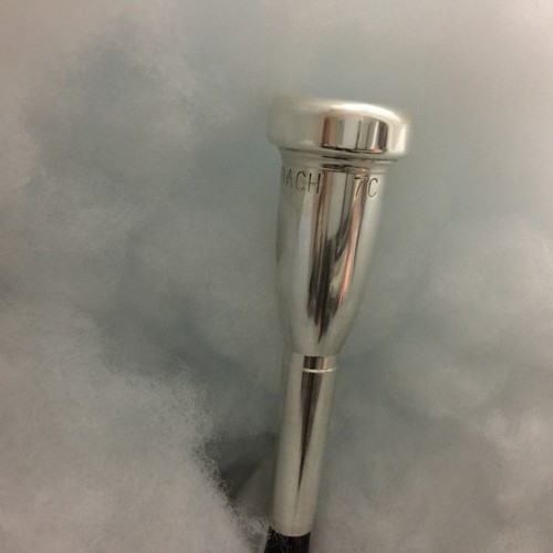 Trumpet bach corp mega - 7c,