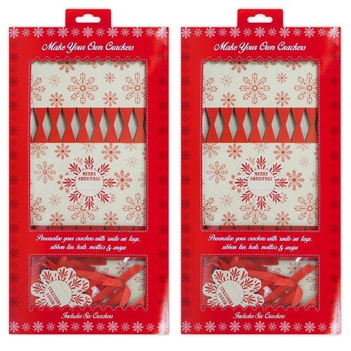 Pack christmas crackers - pack, of